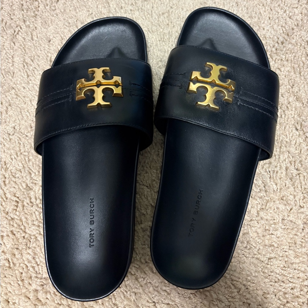 Sandals (Slides)
